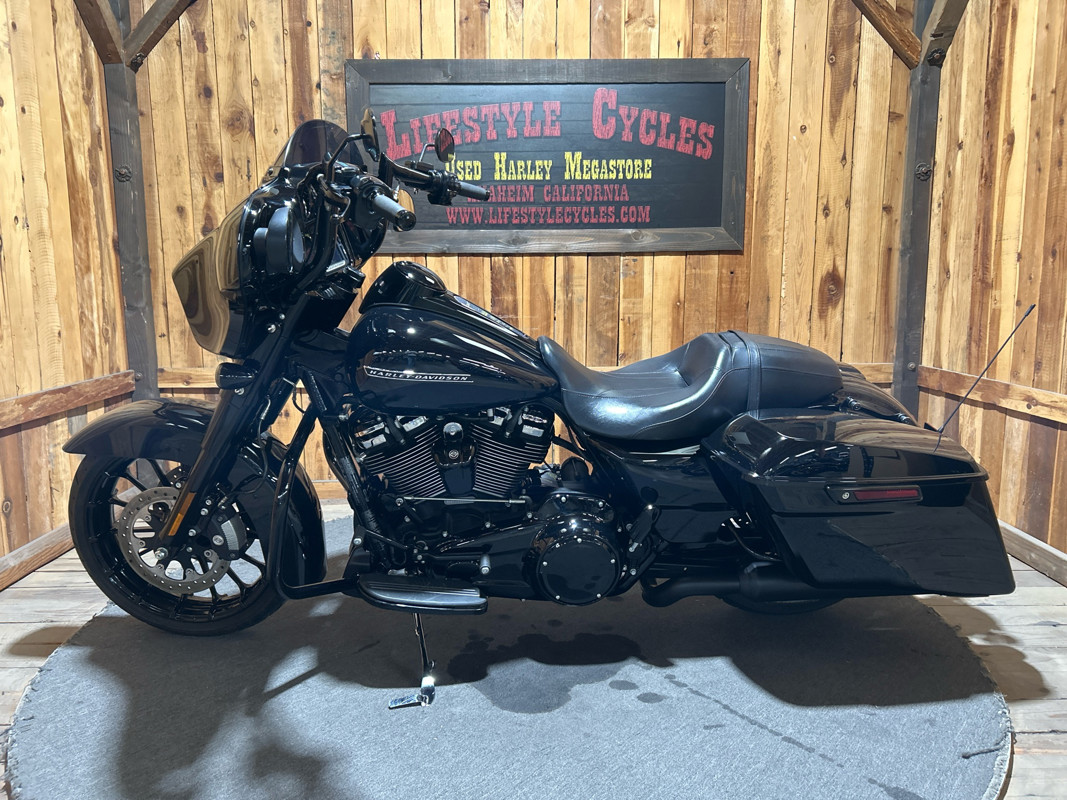 Street Glide® Special
