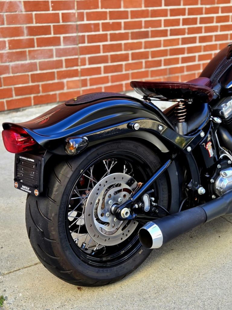 Softail® Cross Bones®