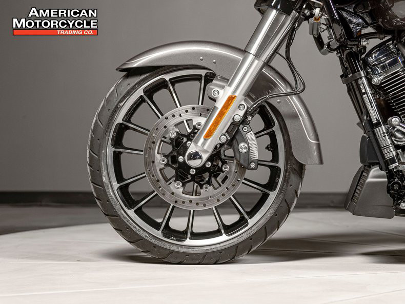 Road Glide® 3