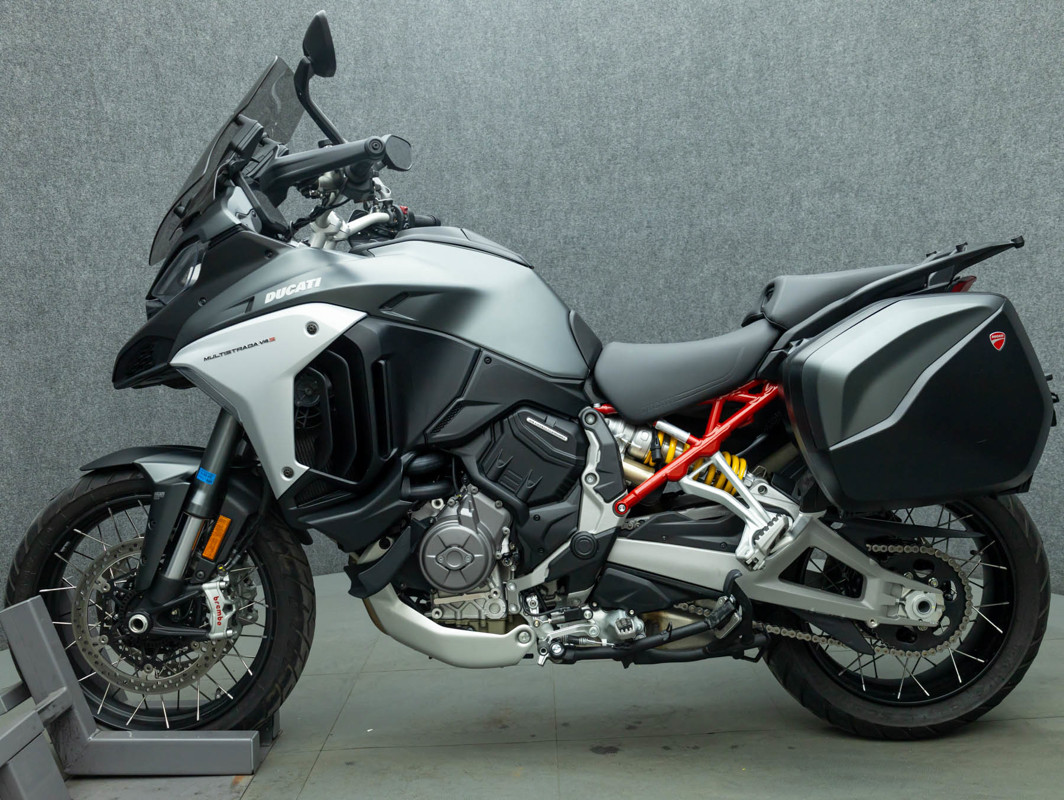 Multistrada V4 S