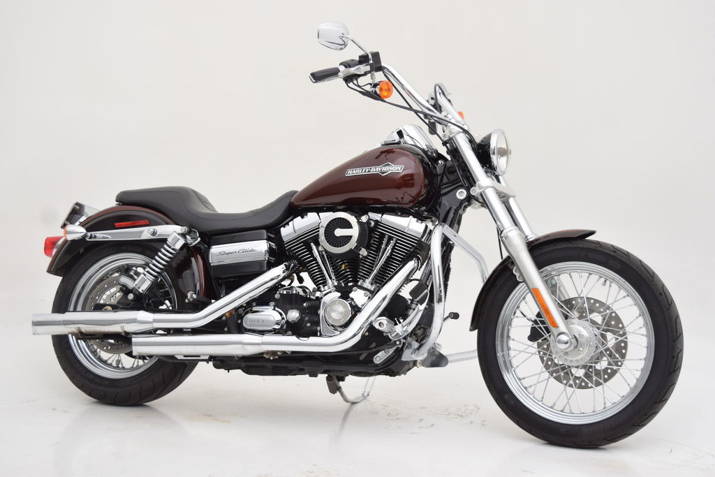 Dyna® Super Glide® Custom