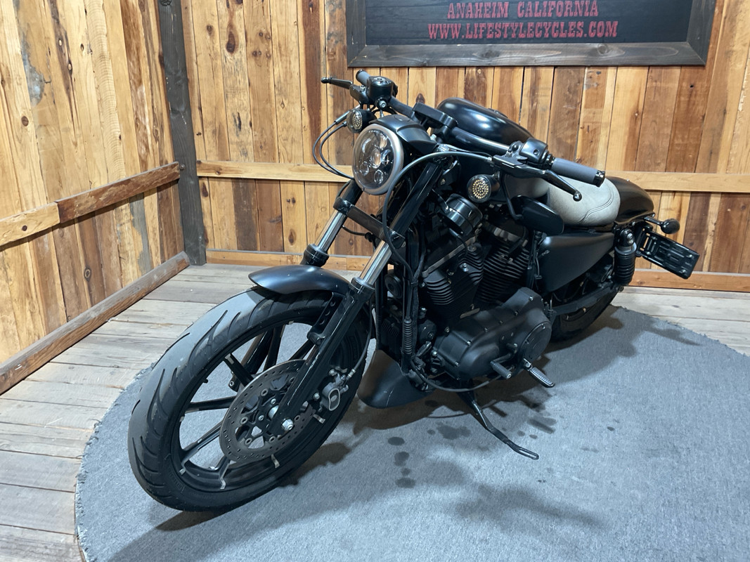 Sportster® Iron 883®