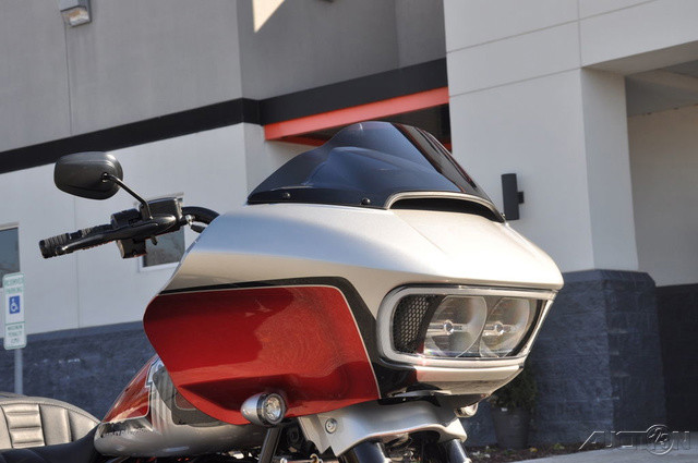 Road Glide® 3