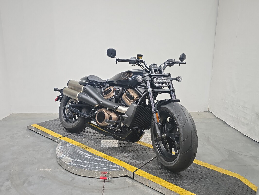 Sportster® S