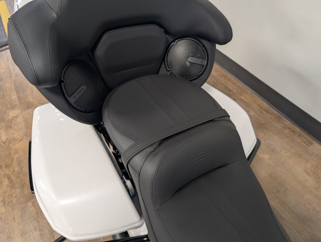 Street Glide® Limited