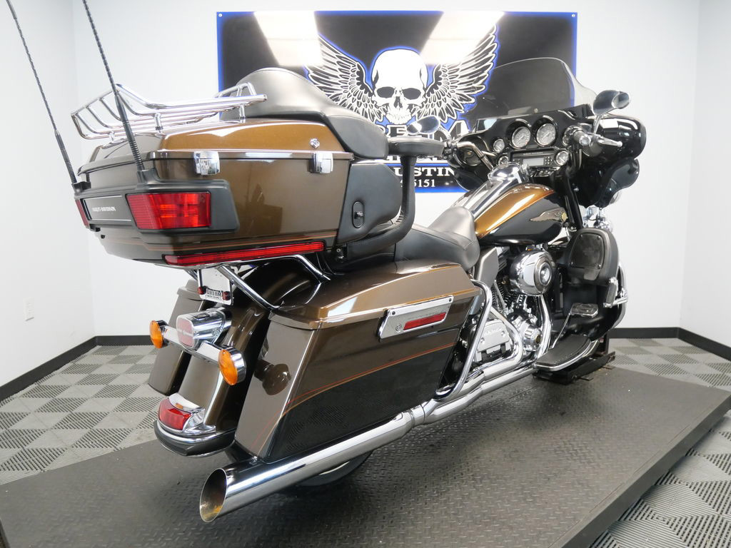 Electra Glide® Ultra® Limited 110th Anniversary