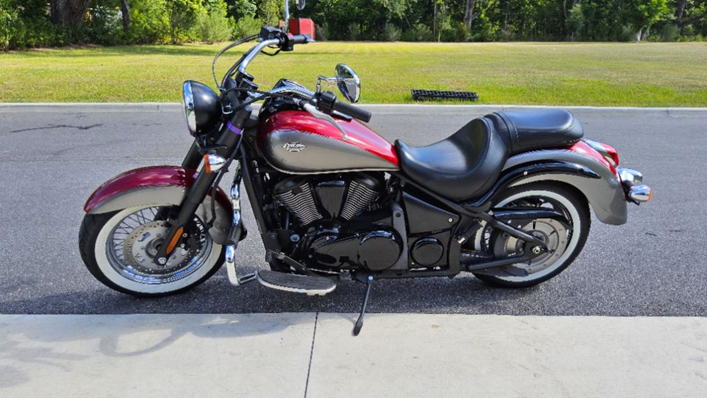 Vulcan 900 Classic