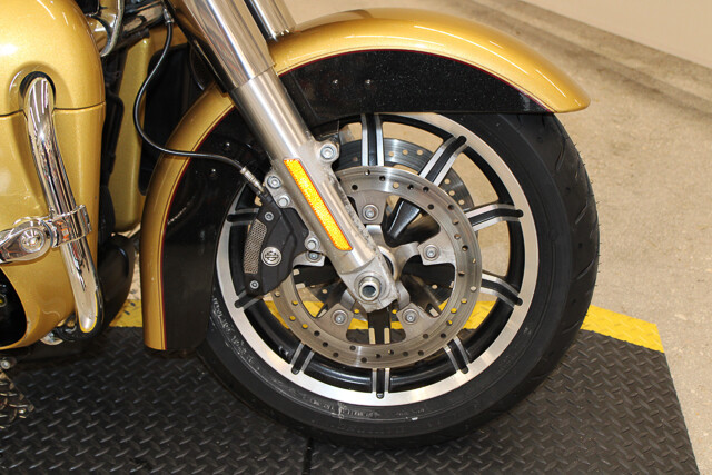 Road Glide® Ultra