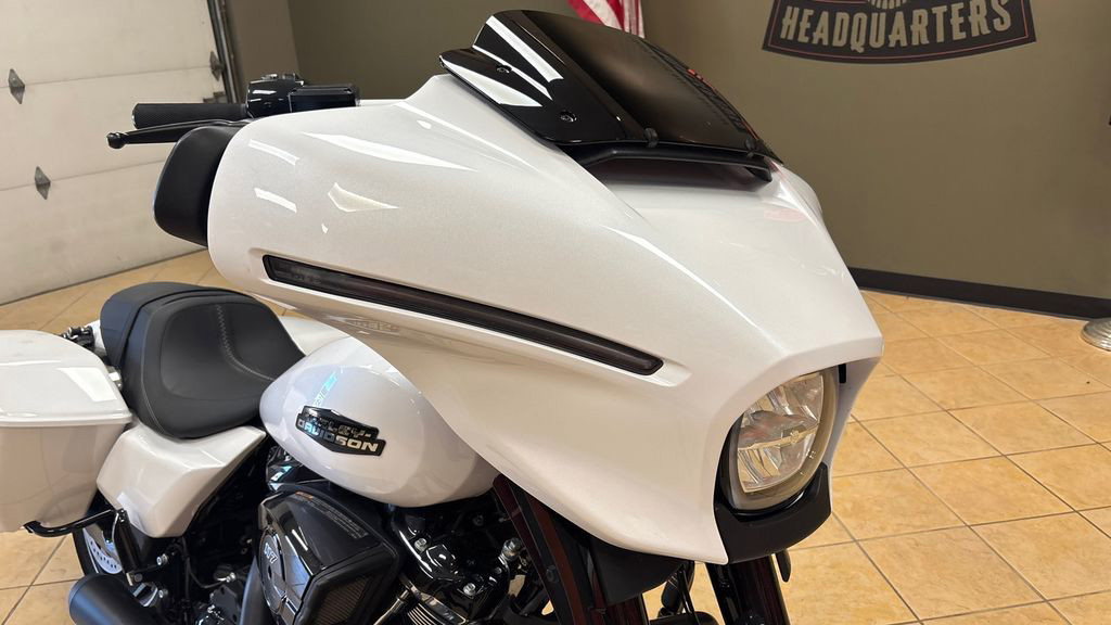 Street Glide®