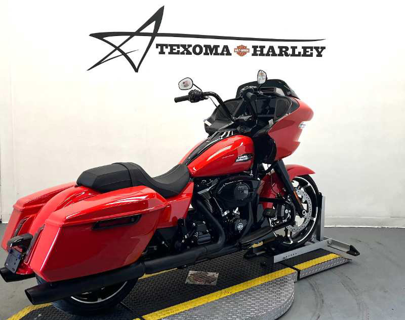 Road Glide®