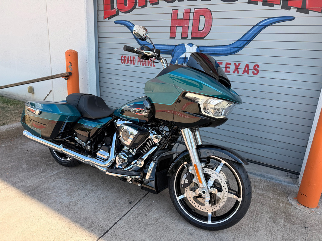 Road Glide®