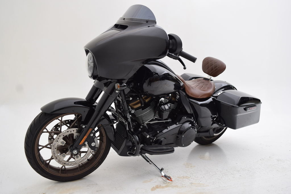 Street Glide® ST