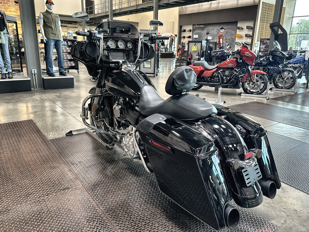 Street Glide® Special