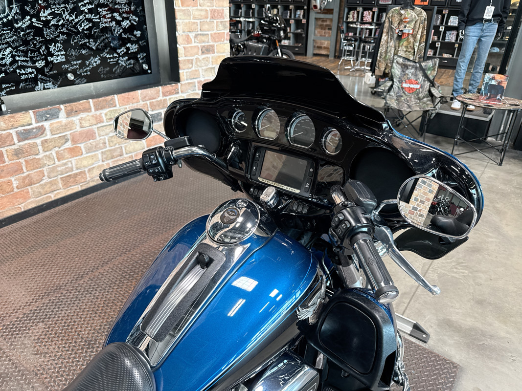 Electra Glide® Ultra® Limited 115th Anniversary