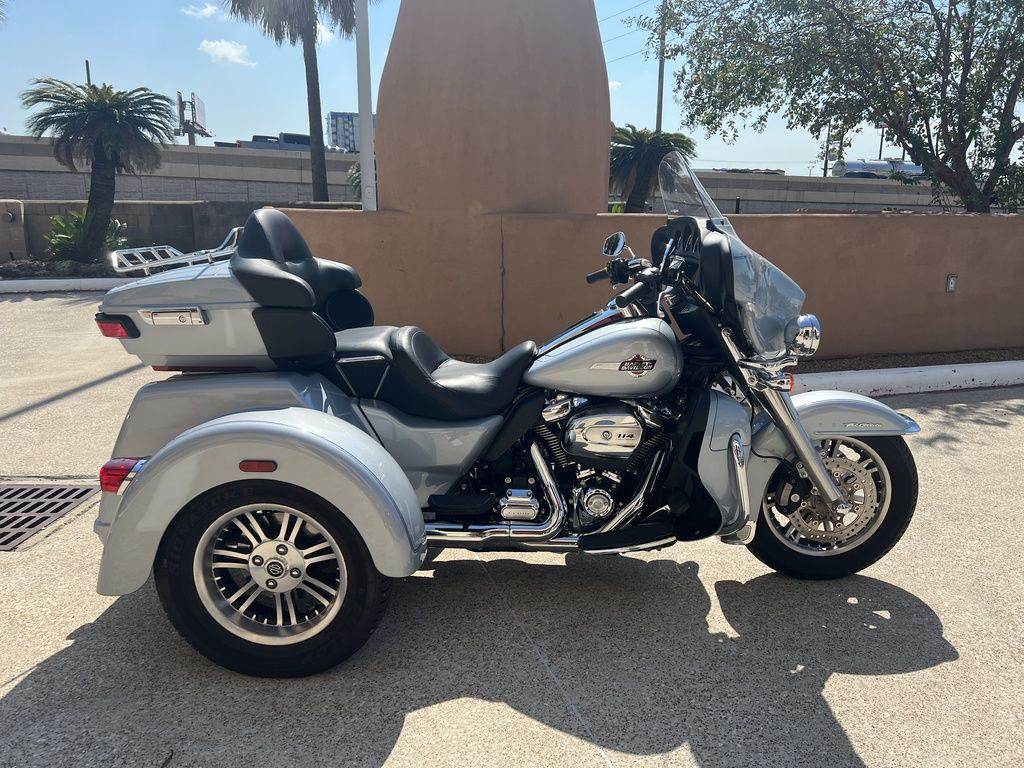Tri Glide® Ultra