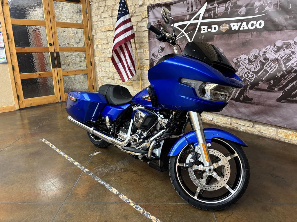 Road Glide®