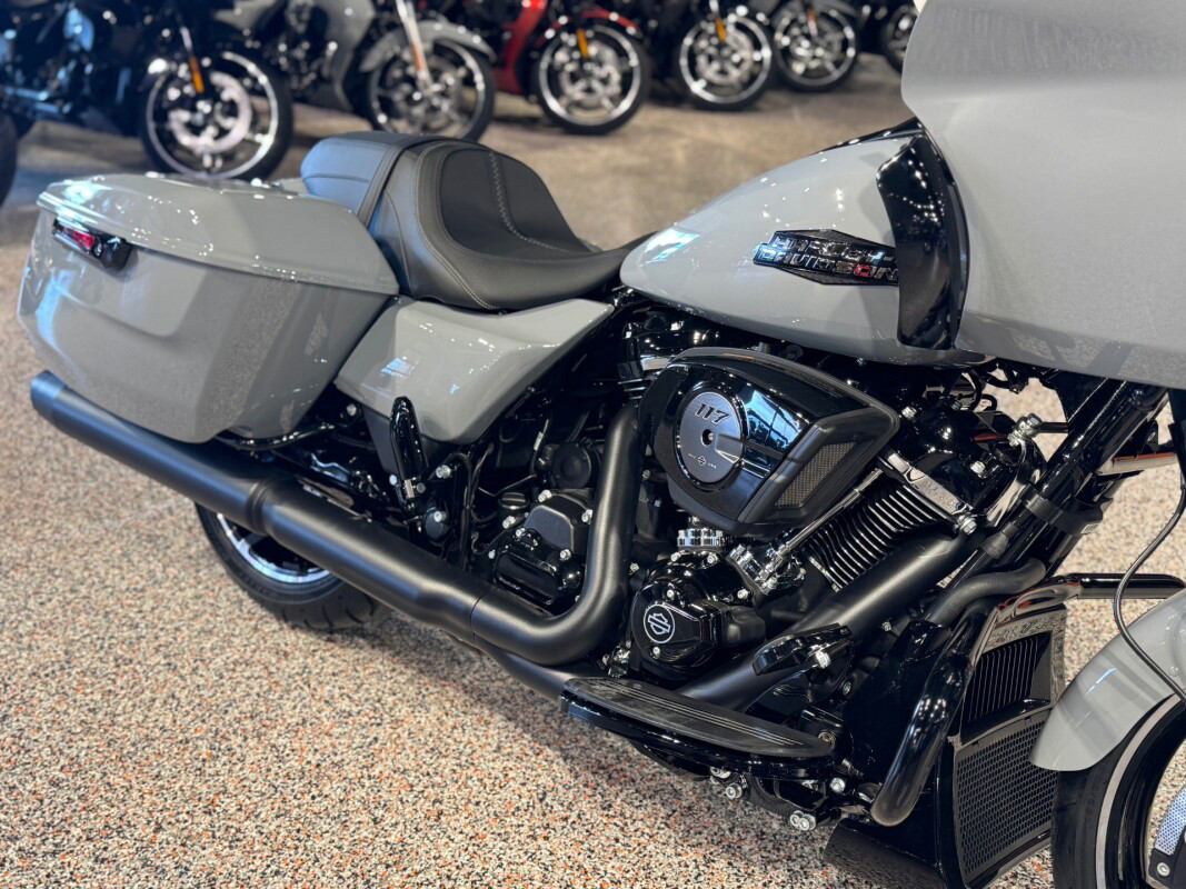 Road Glide®