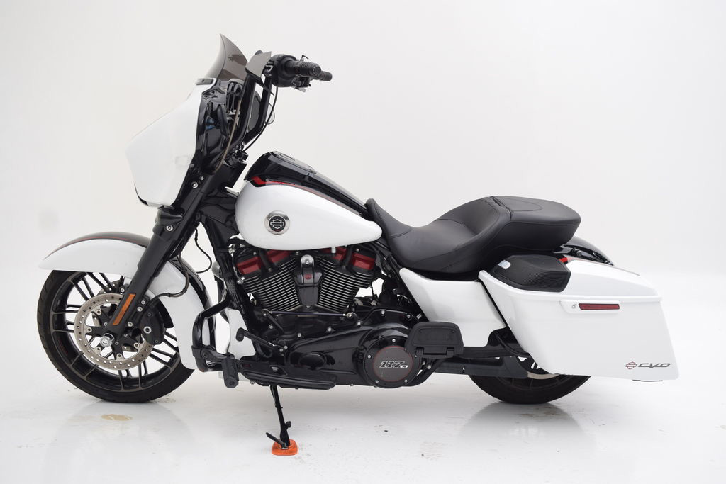 CVO® Street Glide®