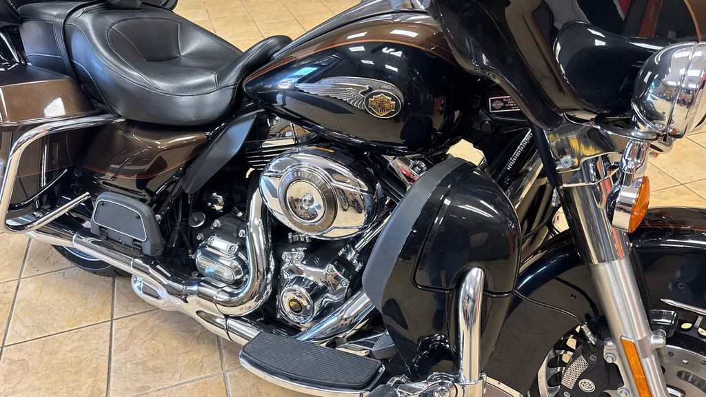 Electra Glide® Ultra® Limited 110th Anniversary