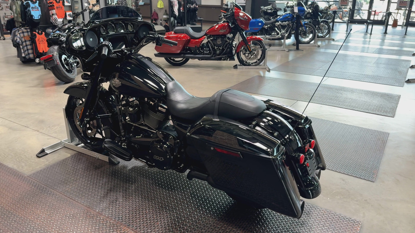 Street Glide® Special