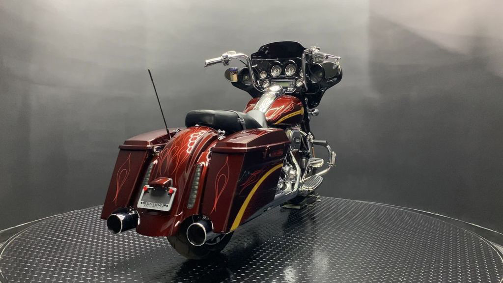 CVO™ Street Glide®