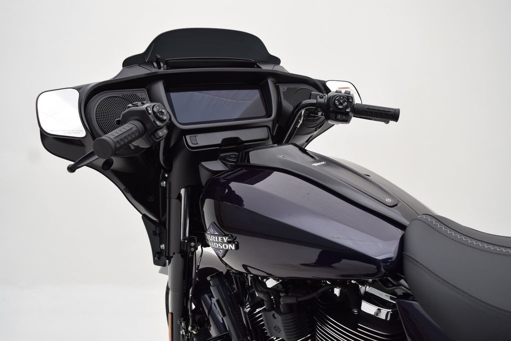 Street Glide®