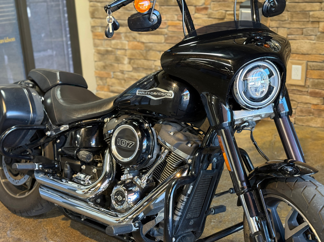 Softail® Sport Glide®