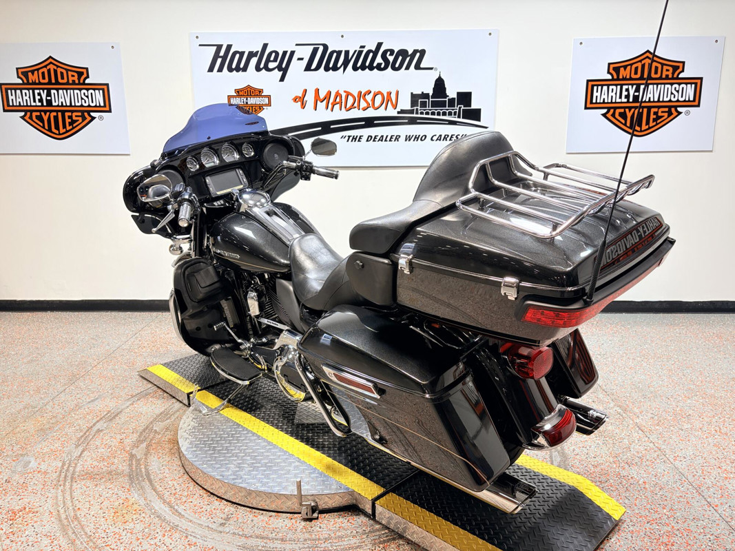 Electra Glide® Ultra Limited® Low