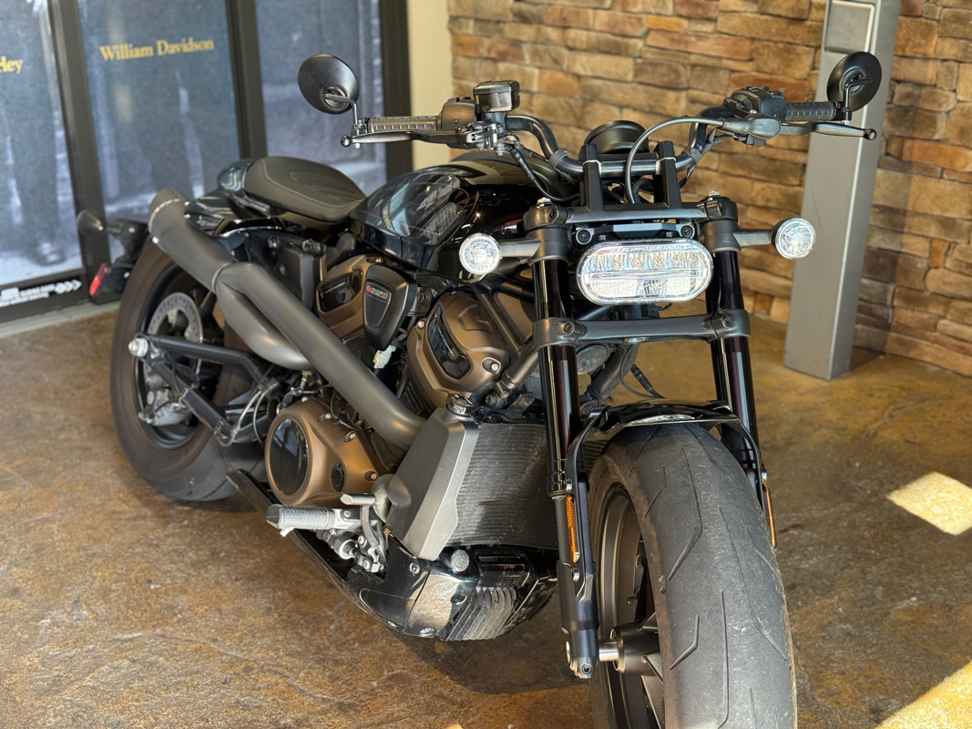 Sportster® S