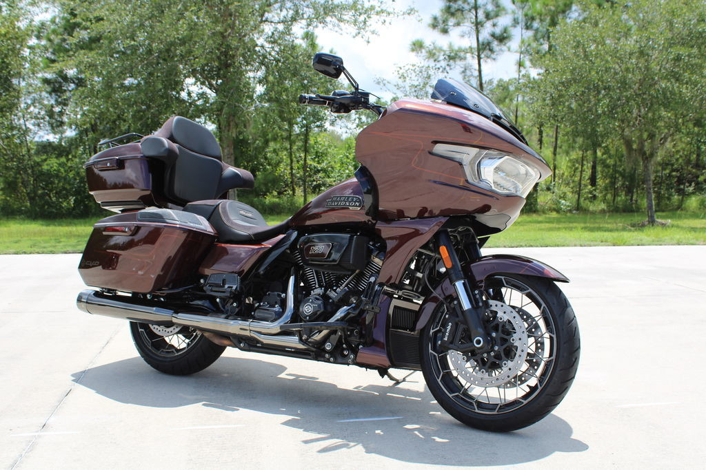 CVO® Road Glide®