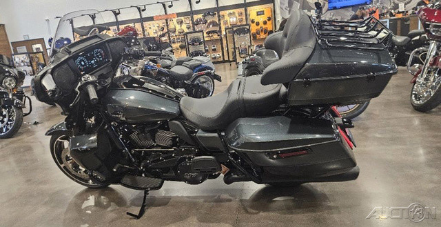 Street Glide® Ultra