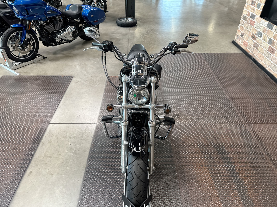 Sportster® 1200 Custom - H-D1 Factory Custom