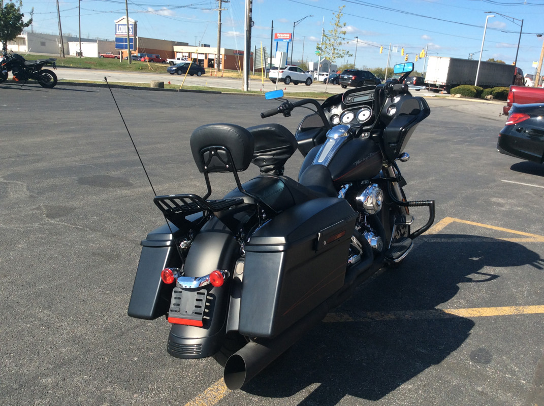 Road Glide® Custom