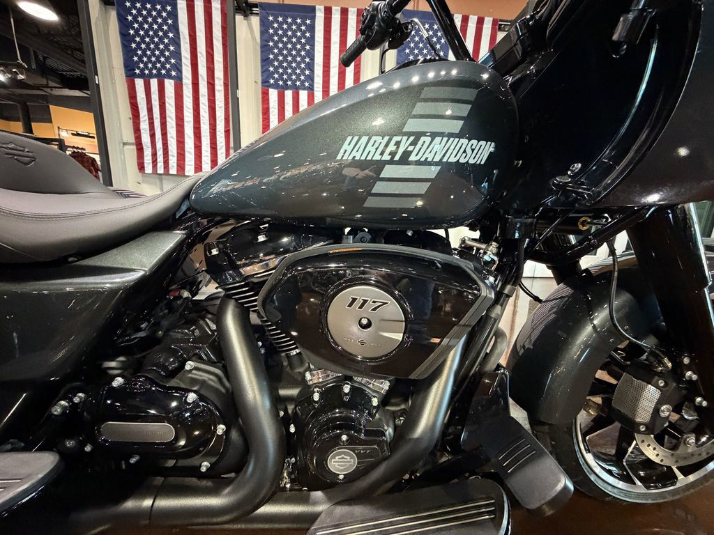 Road Glide® 3
