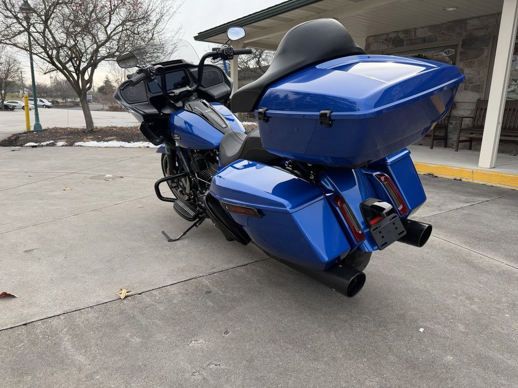 Road Glide®