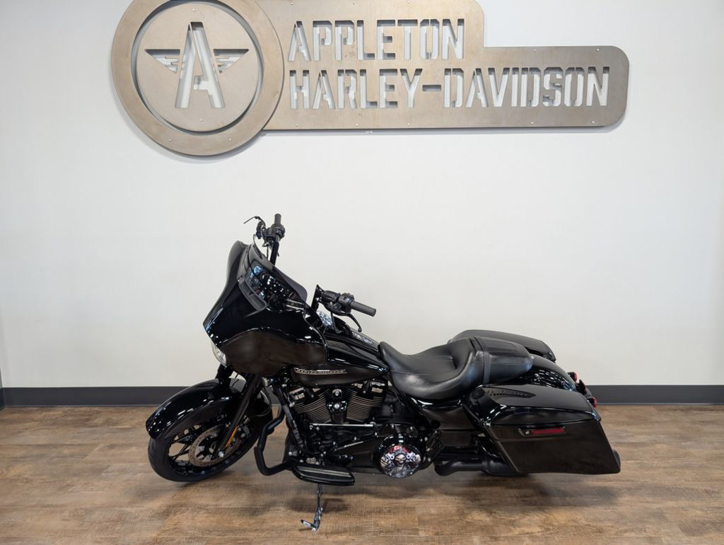 Street Glide® Special