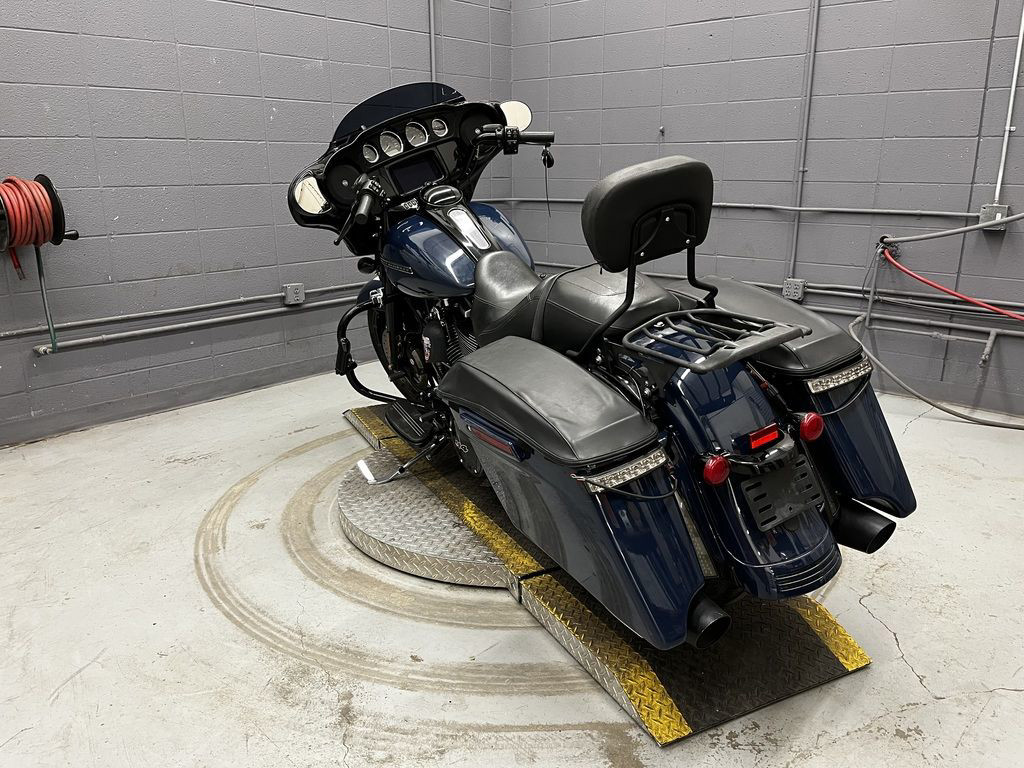 CVO® Street Glide®