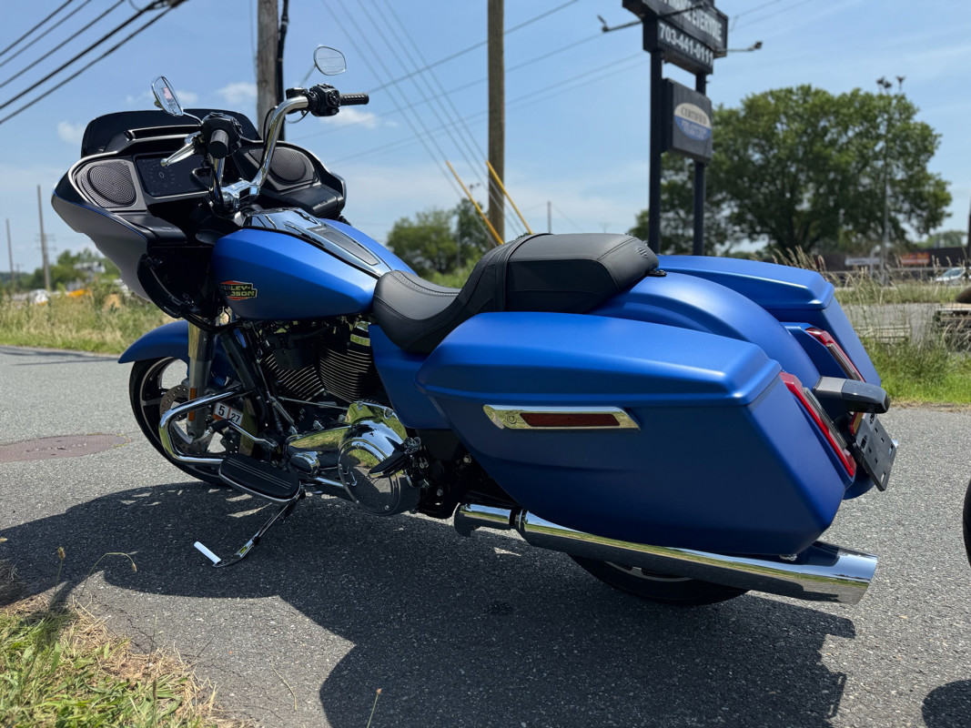 Road Glide®