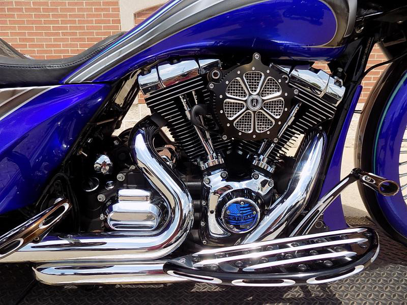 Road Glide®