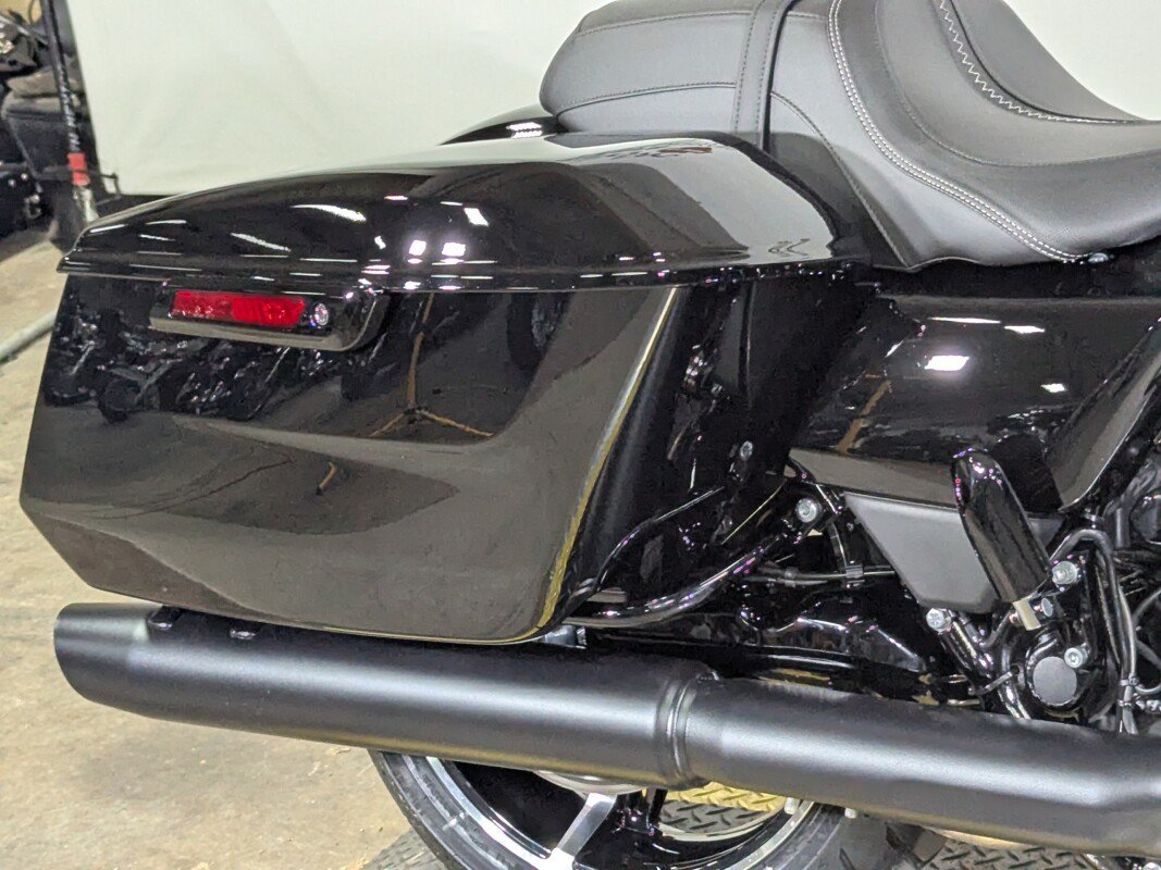 Street Glide®