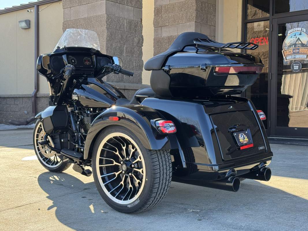 Street Glide® 3 Limited