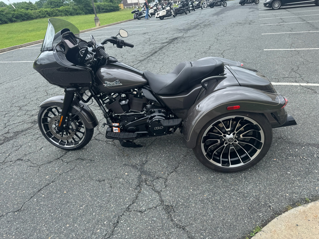 Road Glide® 3