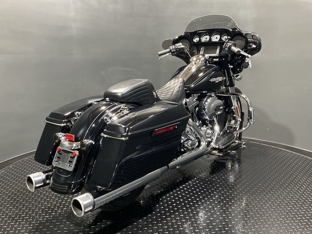 Street Glide® Special