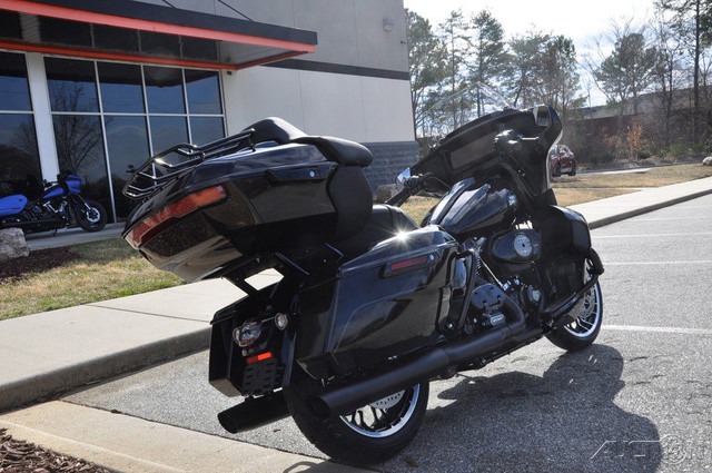 Street Glide® Limited