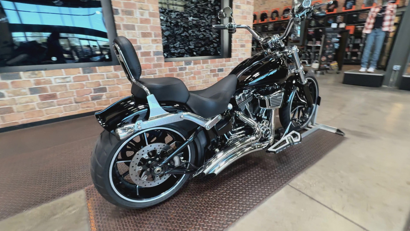 Softail® Breakout®