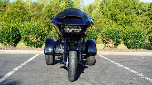 Road Glide® 3
