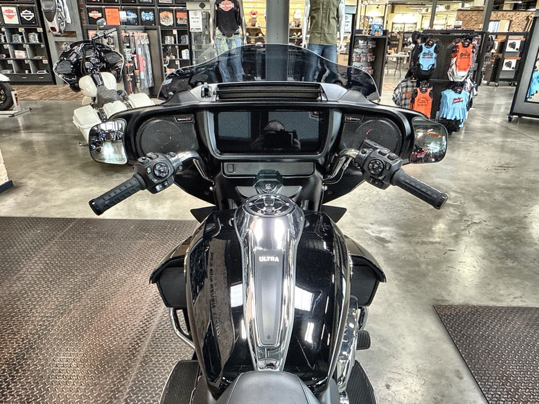 Street Glide® Ultra