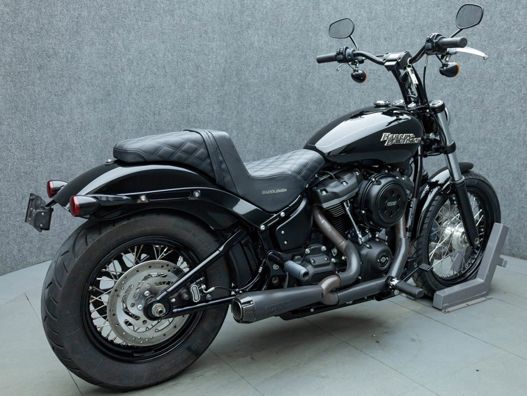 Softail® Street Bob®