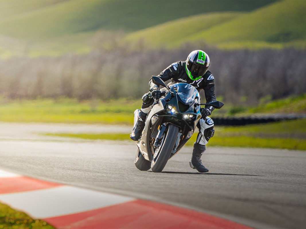 Ninja ZX-6R