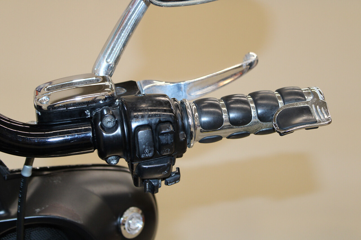 Street Glide®